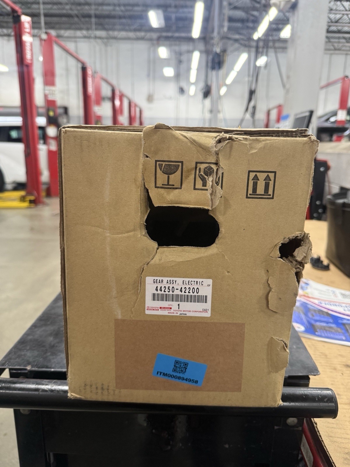 2019-2025 Toyota RAV4 Rack and Piñon Kit OEM New 2019-2025 Toyota RAV4 Rack and Piñon Kit OEM New