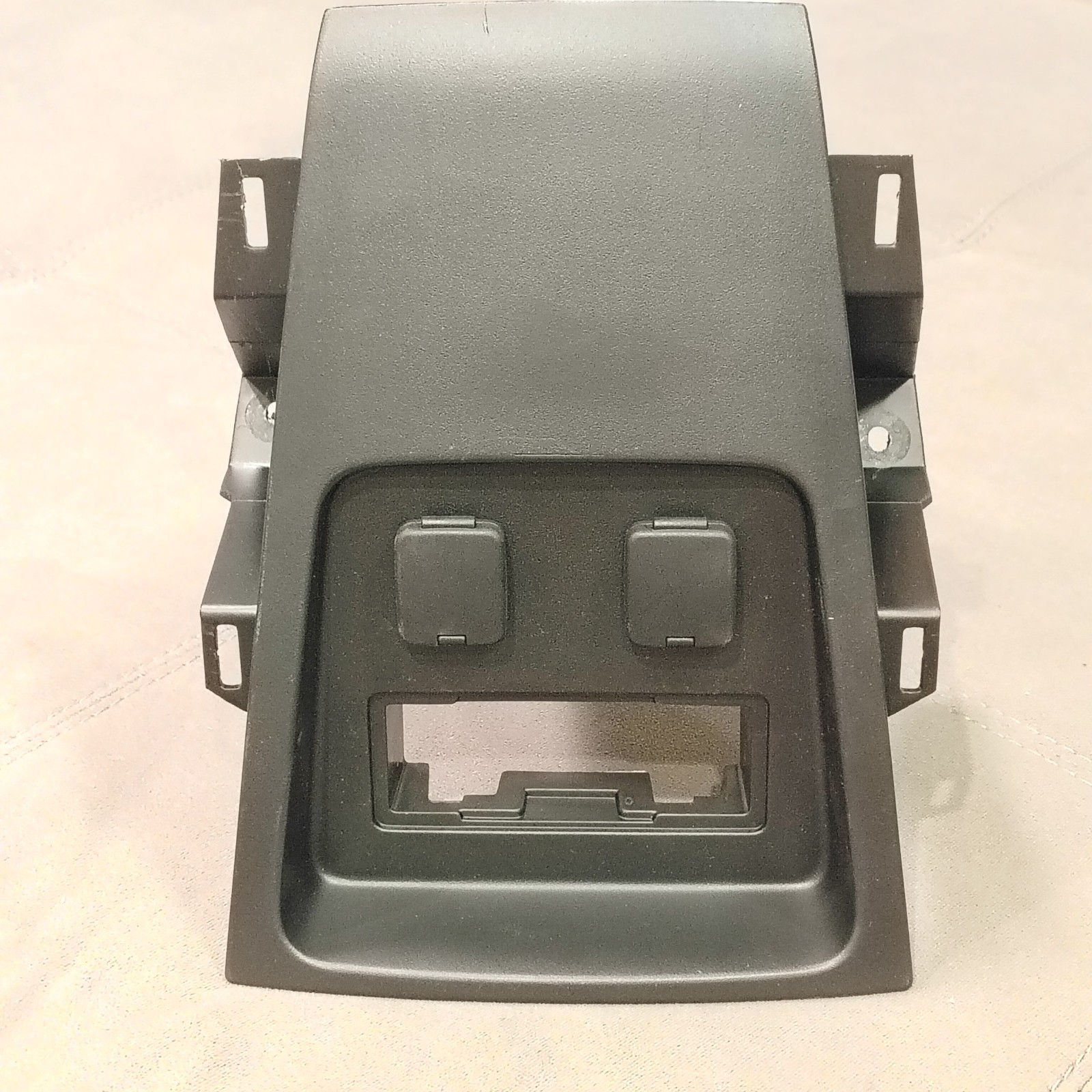 Ford Explorer Police Utility Center Dash Trim Panel Assembly 2013-2019 Ford Explorer Police Utility Center Dash Trim Panel Assembly 2013-2019