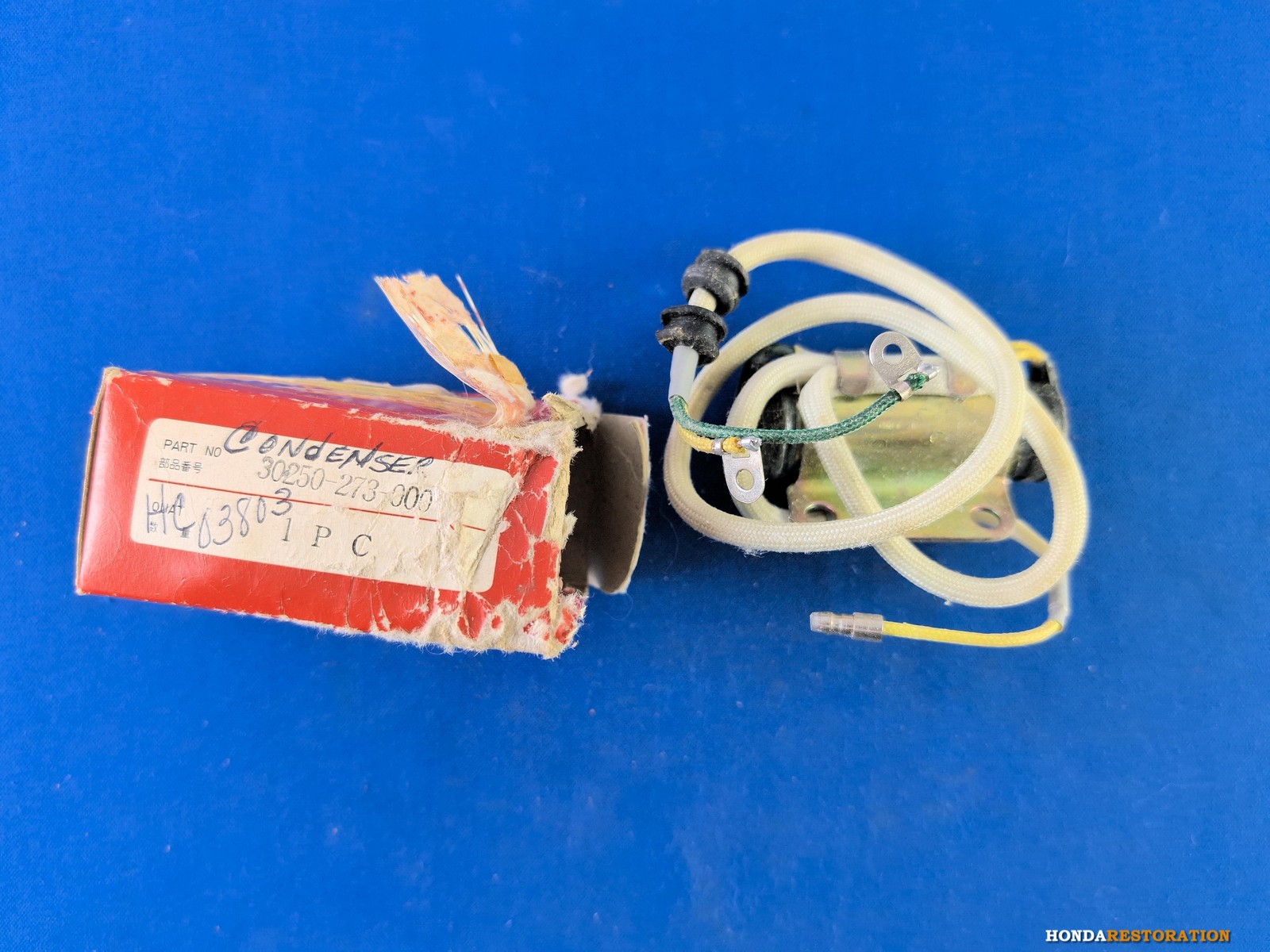 NOS Honda CB72 Hawk 1961 Condenser 30250-273-000 Genuine OEM NOS Honda CB72 Hawk 1961 Condenser 30250-273-000 Genuine OEM