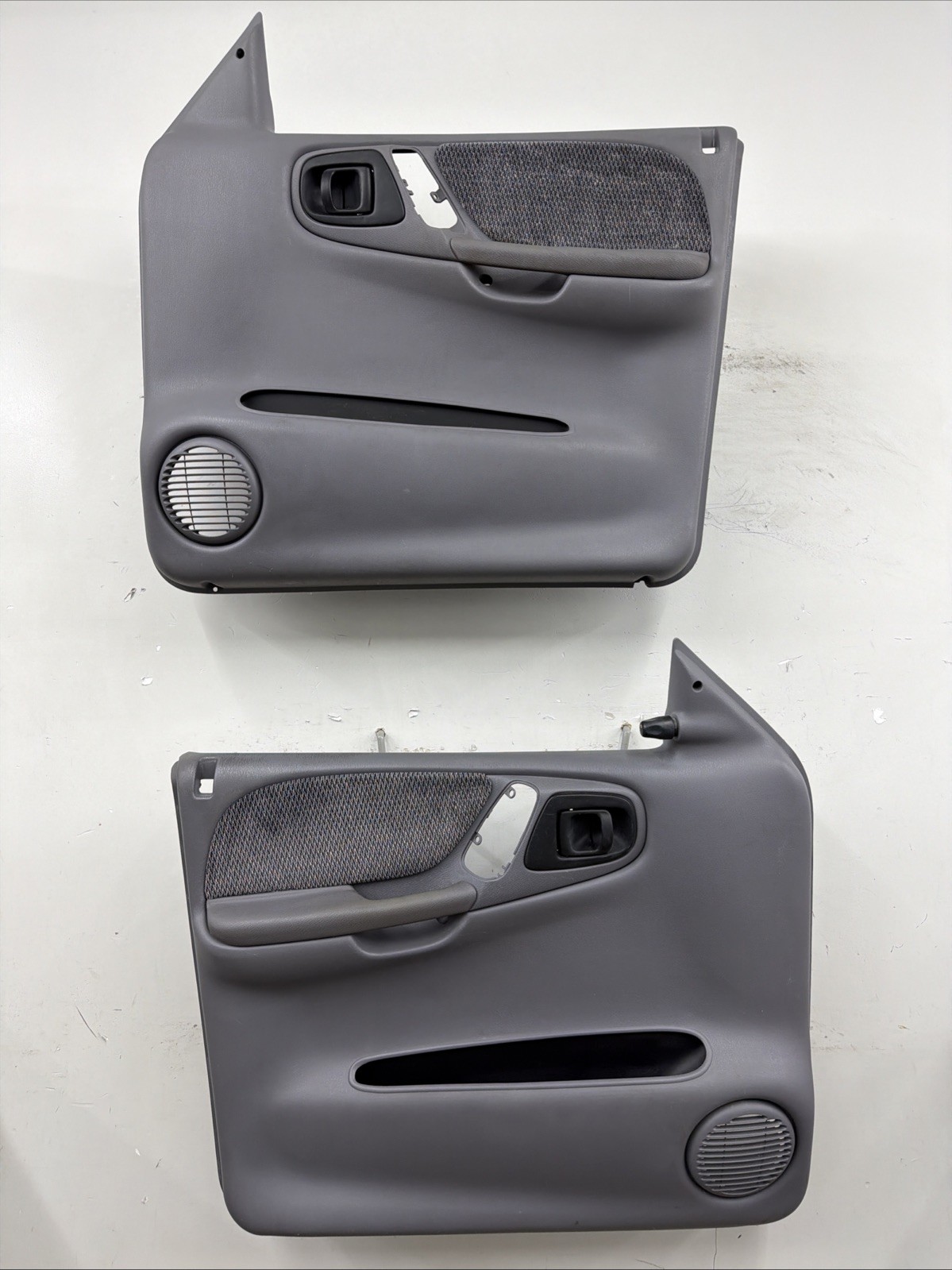 1997-2000 Dodge Dakota Power Front Driver & Passenger Side Door Panels OEM
