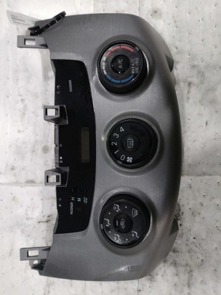 2006-2012 Toyota RAV4  AC Heater Temperature Climate Control OEM