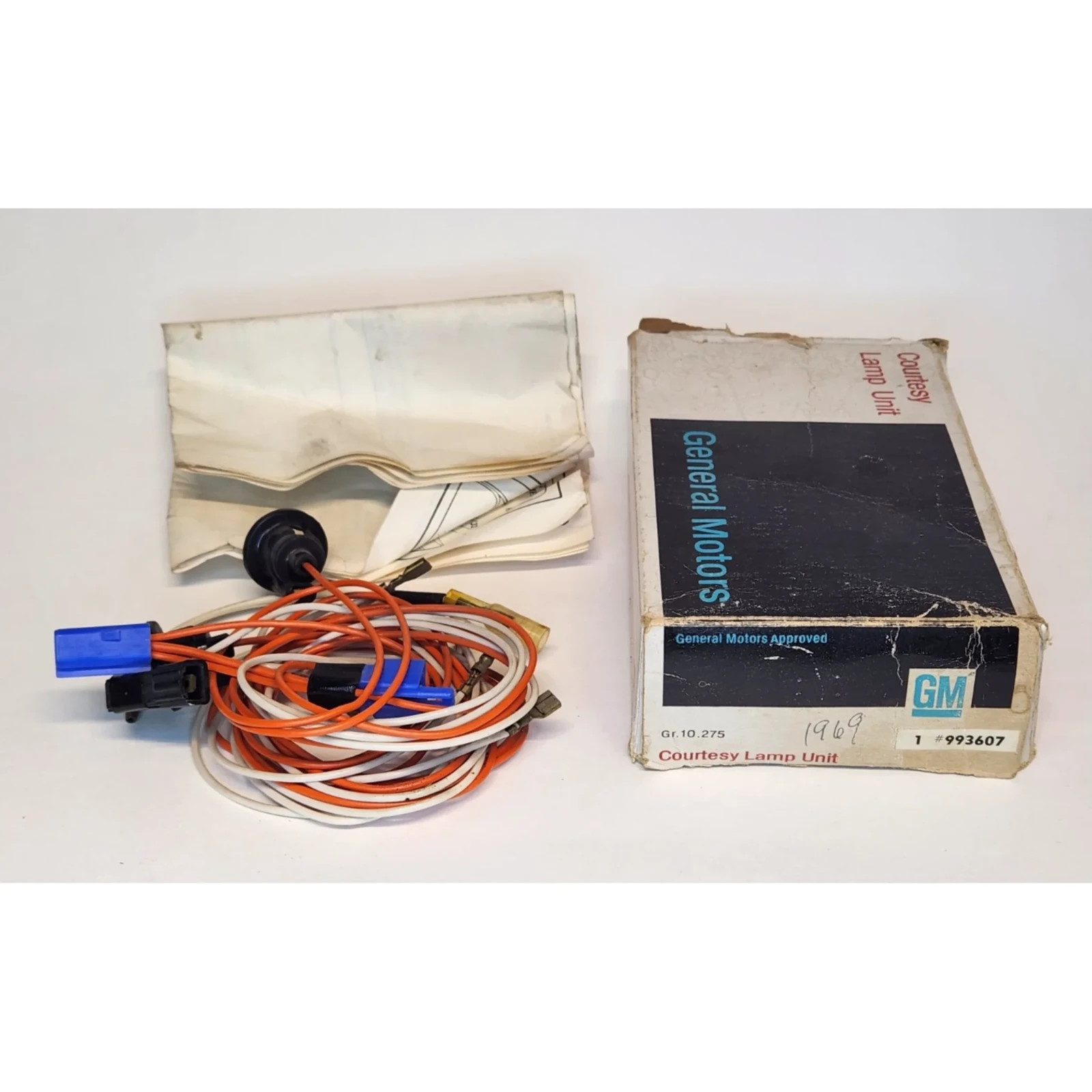 NOS GM 1969 Camaro Courtesy Lamp Unit Wiring Kit with Original Box – Part #99360