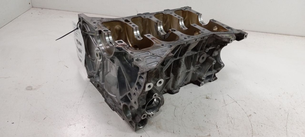 Cylinder Block 2.5L 4 Cylinder Coupe Fits 07-13 Nissan Altima  OEM