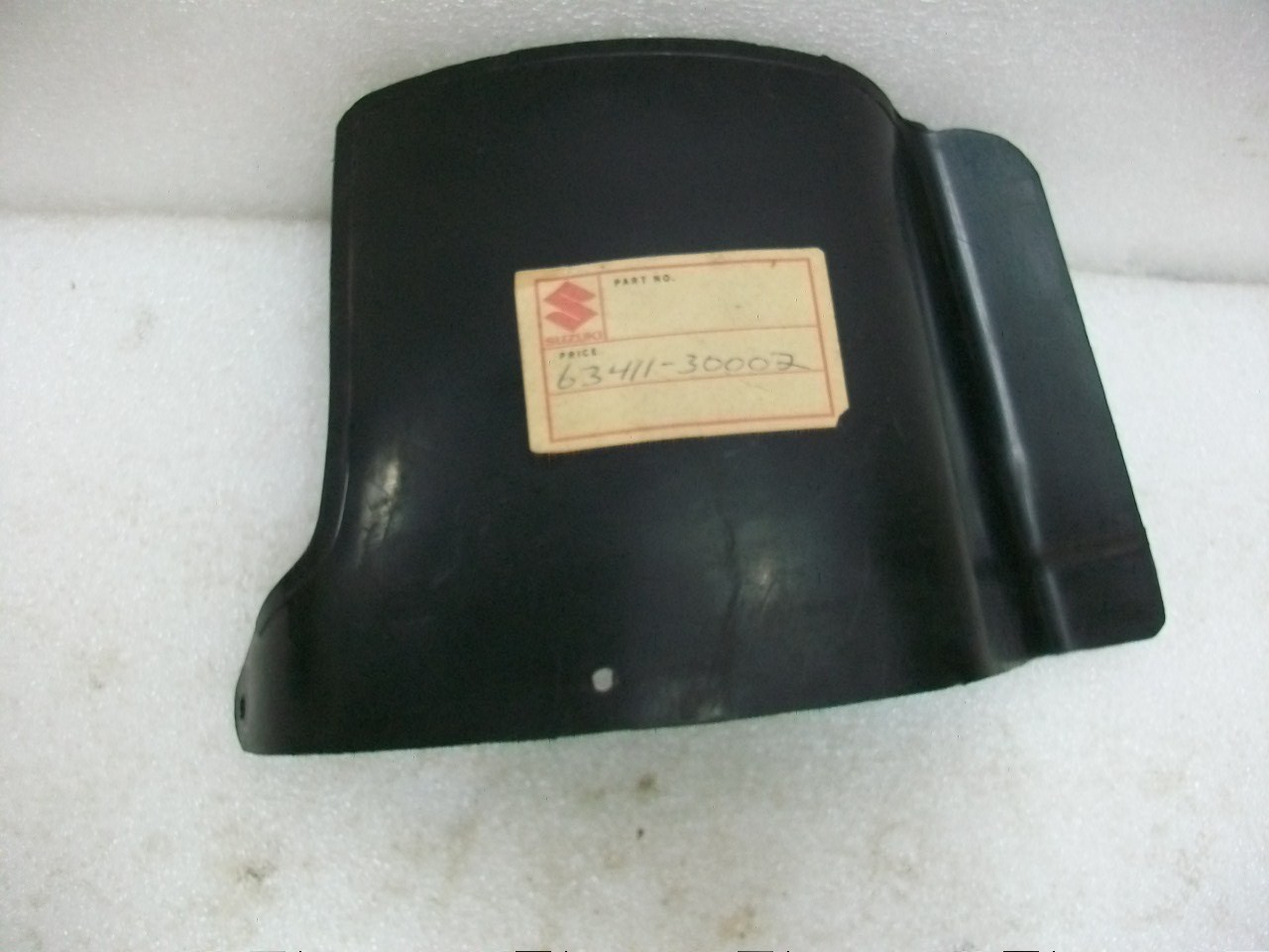 New OEM 1973-1977 Suzuki TS400 TS250 TM250 TM125 TM100 Mud Guard Rear Fender New OEM 1973-1977 Suzuki TS400 TS250 TM250 TM125 TM100 Mud Guard Rear Fender