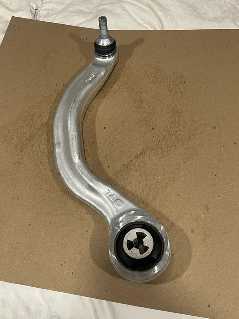 💥💥 OEM Tesla 2020-2025 Model Y 2017-2025 Model 3 Front Left Lower Control Arm 💥💥 OEM Tesla 2020-2025 Model Y 2017-2025 Model 3 Front Left Lower Control Arm