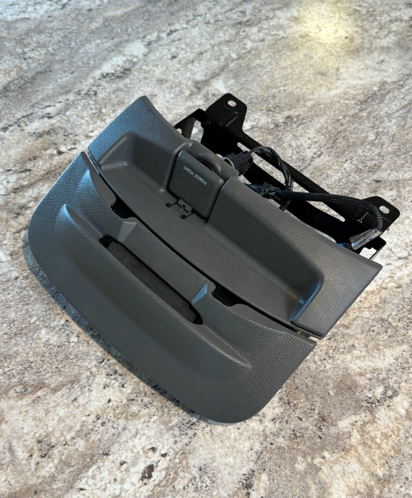 2003-2011 Crown Victoria Grand Marquis Cup Holder Ashtray OEM 2003-2011 Crown Victoria Grand Marquis Cup Holder Ashtray OEM