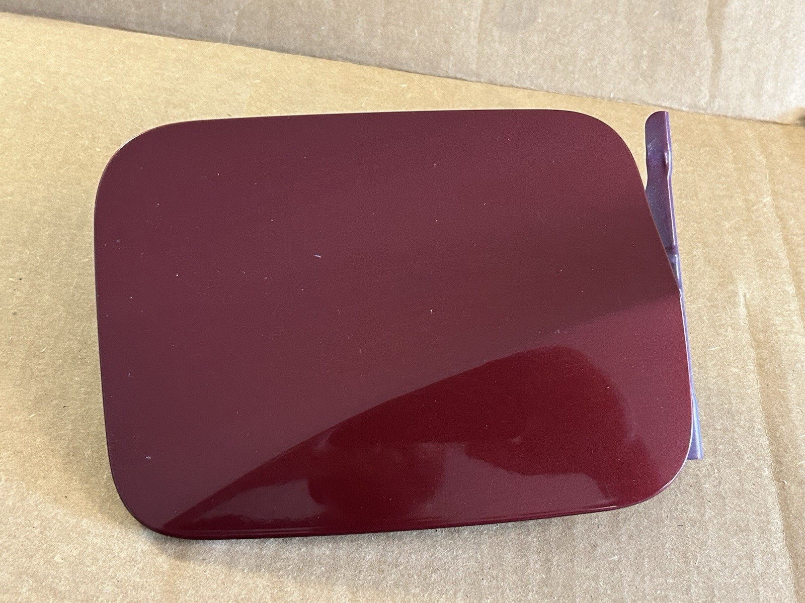 13 14 15 16 17 Subaru XV Crosstrek Fuel Gas Door Lid Cover Venetian Red Pearl 13 14 15 16 17 Subaru XV Crosstrek Fuel Gas Door Lid Cover Venetian Red Pearl