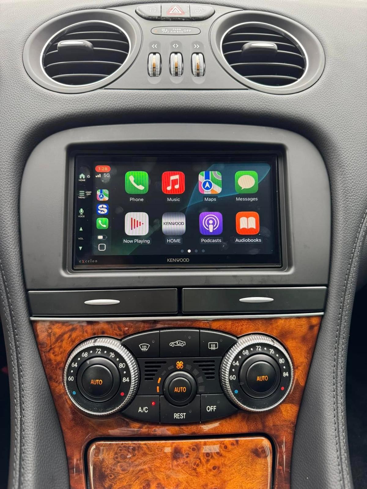 For Mercedes-Benz SL550   Car Stereo Apple CarPlay Android 12 Radio GPS Navi