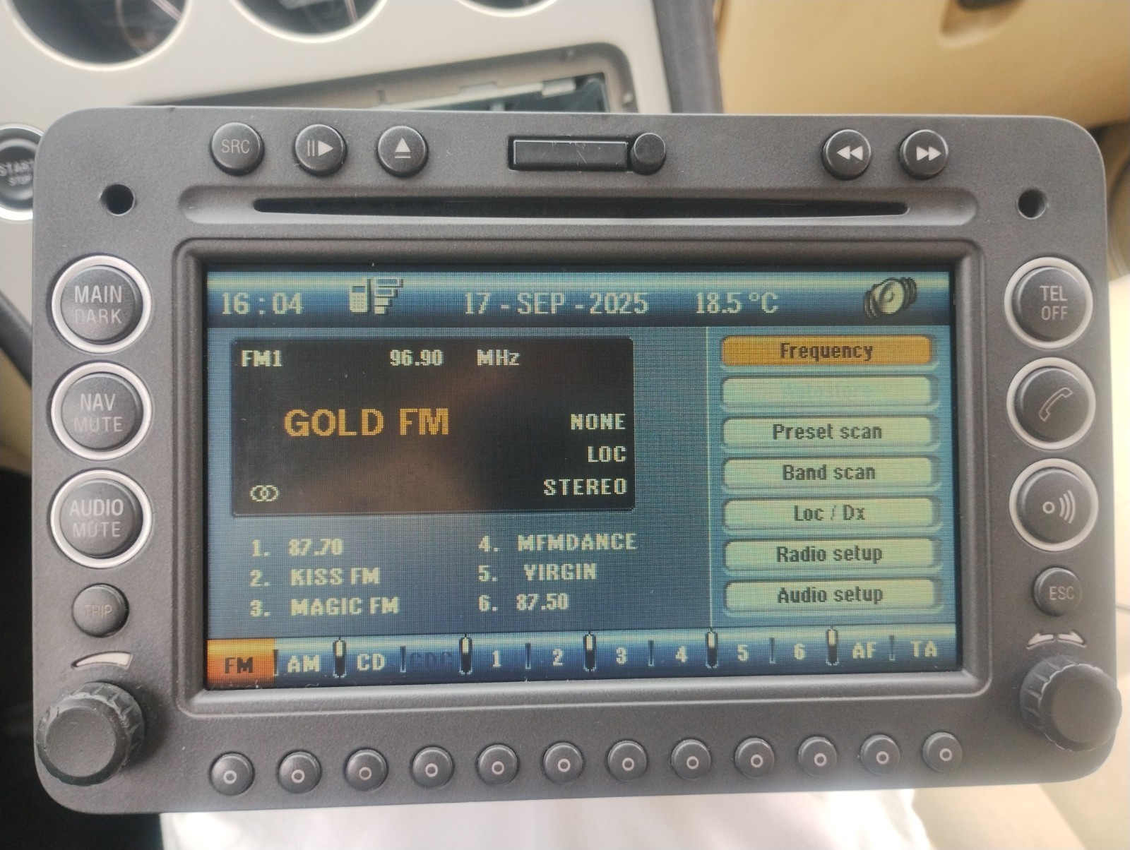 Alfa Romeo 159 Radio Navi 156068727 Magneti Marelli unlock CODE GPS