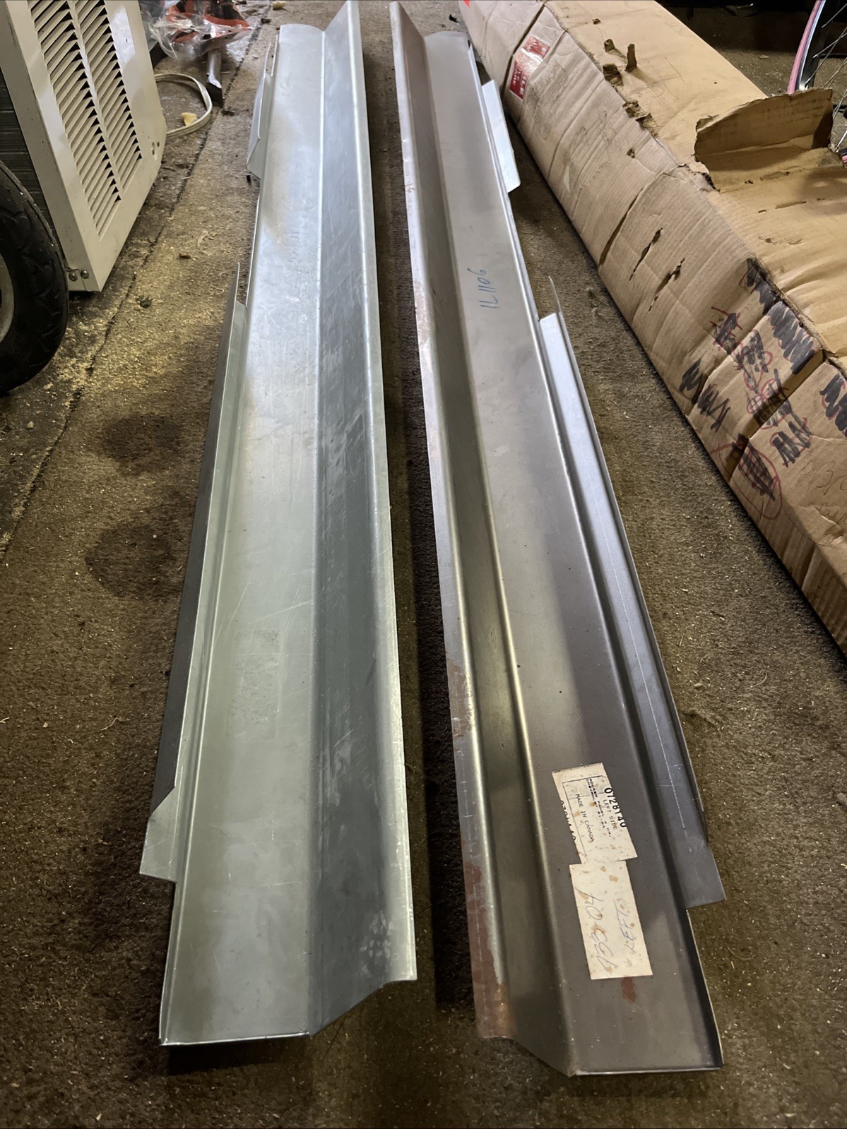 1961-1964 CHEVY CHEVROLET PONTIAC ROCKER PANELS 4DOOR NEW PAIR 1961-1964 CHEVY CHEVROLET PONTIAC ROCKER PANELS 4DOOR NEW PAIR