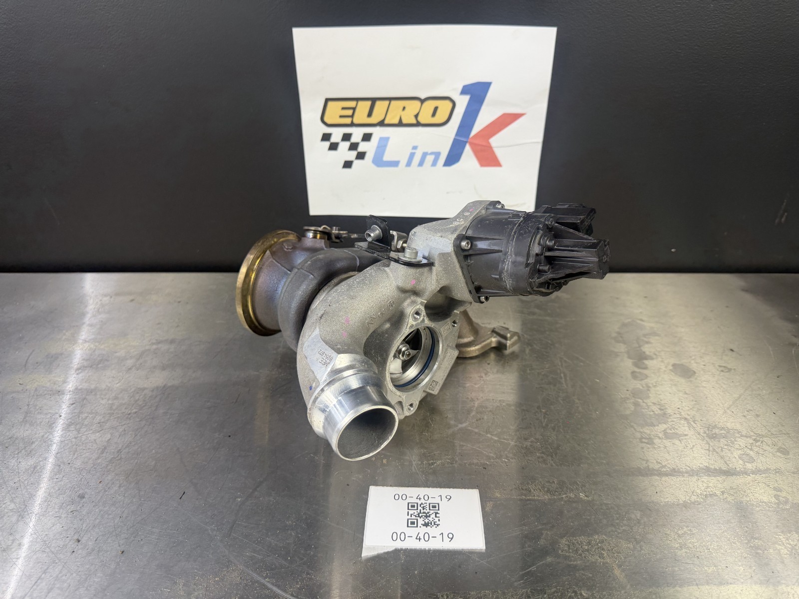 21-26 BMW M2 M3 M4 X3M G80 G82 G83 Front S58 Turbo Cyl 4-6 Turbocharger Assembly 21-26 BMW M2 M3 M4 X3M G80 G82 G83 Front S58 Turbo Cyl 4-6 Turbocharger Assembly