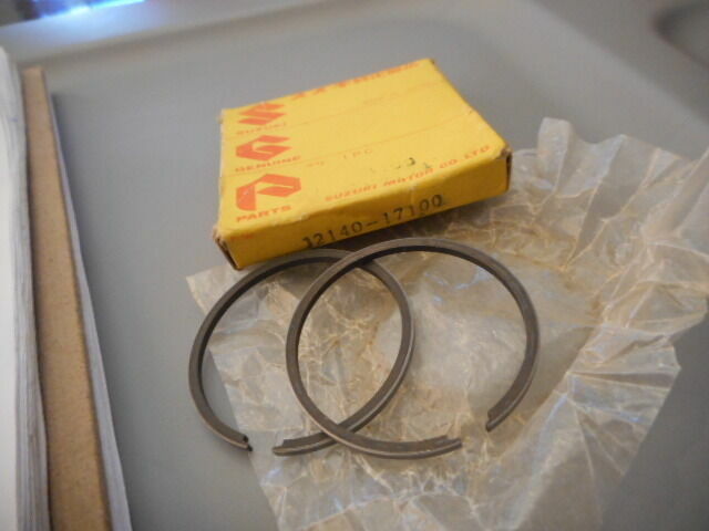 NOS Suzuki AS50 TS50 71-74 OEM Piston Ring Set Standard Bore Size 12140-17100