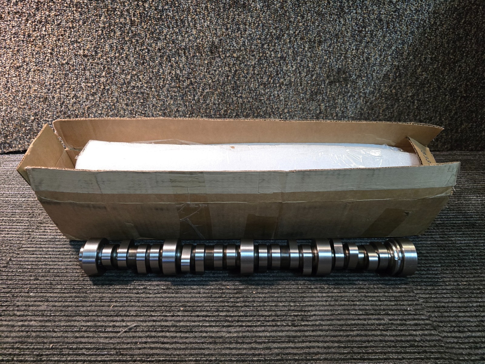 Engine Camshaft 12565308 for 2002–2004 Corvette Z06 (LS6) Engines