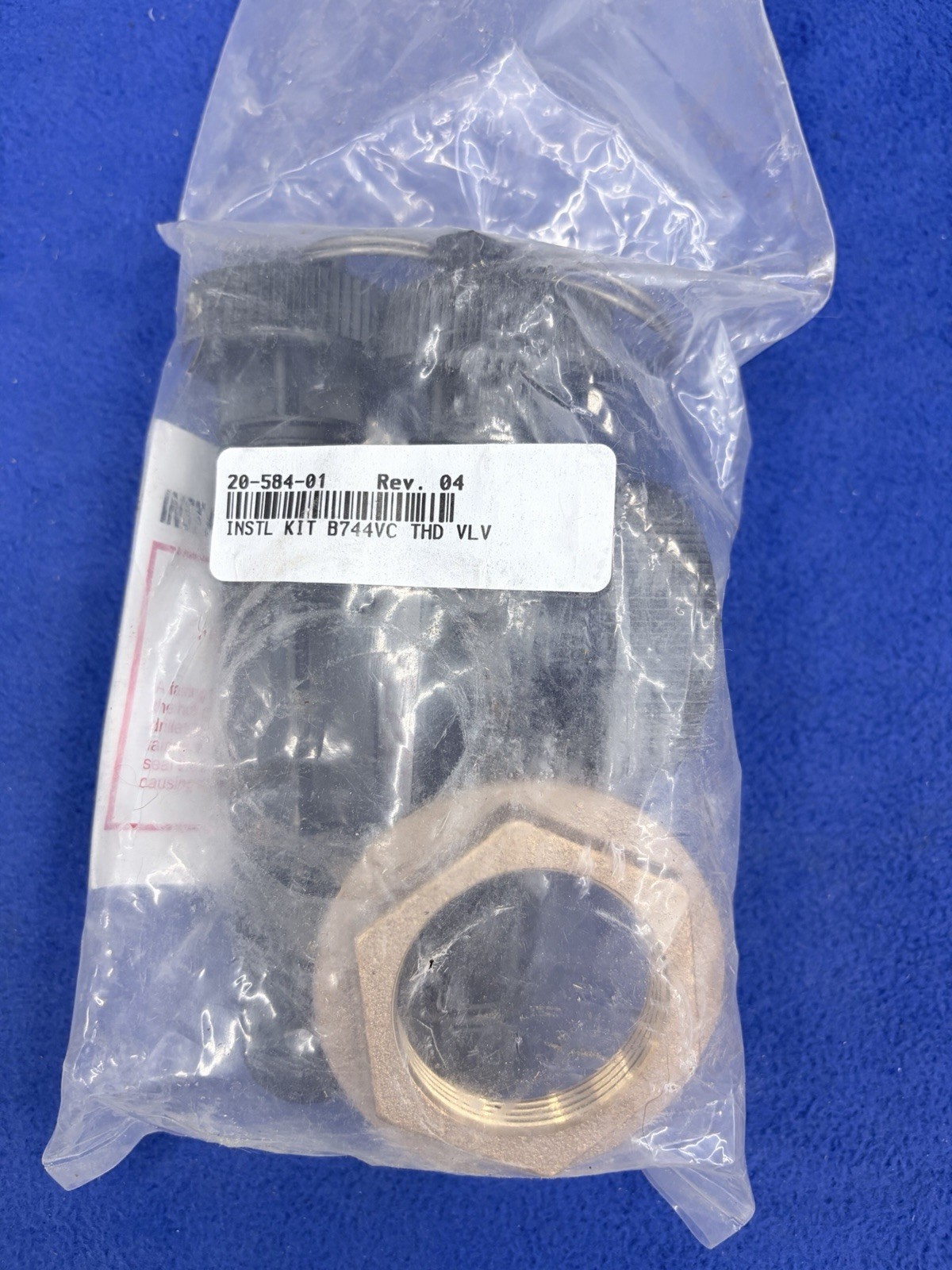Airmar 20-584-01 B744V / B765LH/LM Install Kit Thru Hull Valve, Paddle & Nut Airmar 20-584-01 B744V / B765LH/LM Install Kit Thru Hull Valve, Paddle & Nut