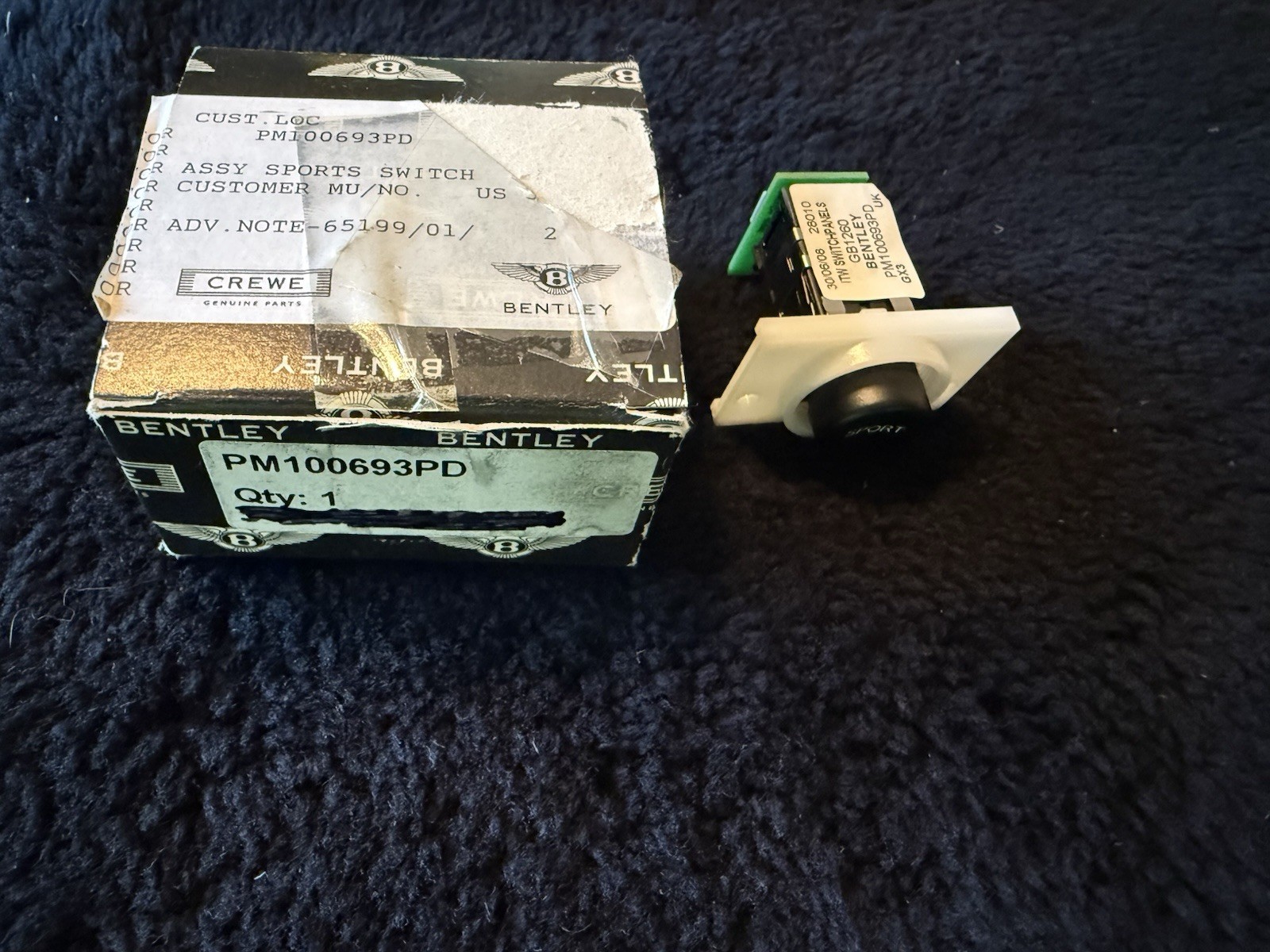 Bentley Arnage Azure 2004-10 SPORT Button Assembly PM100693PD NIB NEW OEM Bentley Arnage Azure 2004-10 SPORT Button Assembly PM100693PD NIB NEW OEM