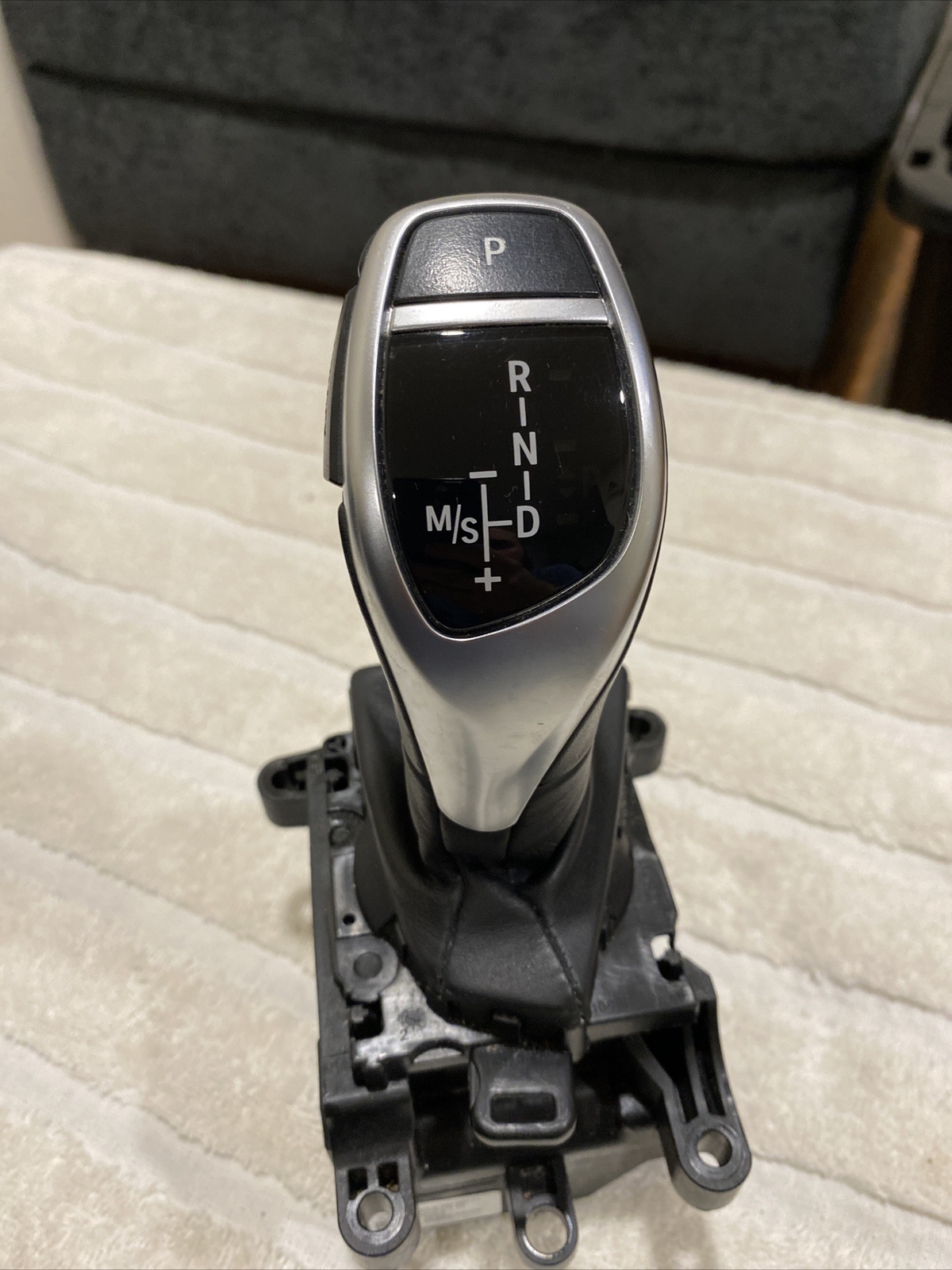 2014 - 2017 Bmw 3 4 Series F30 F32 Automatic Transmission Shifter Gear Selector 2014 - 2017 Bmw 3 4 Series F30 F32 Automatic Transmission Shifter Gear Selector