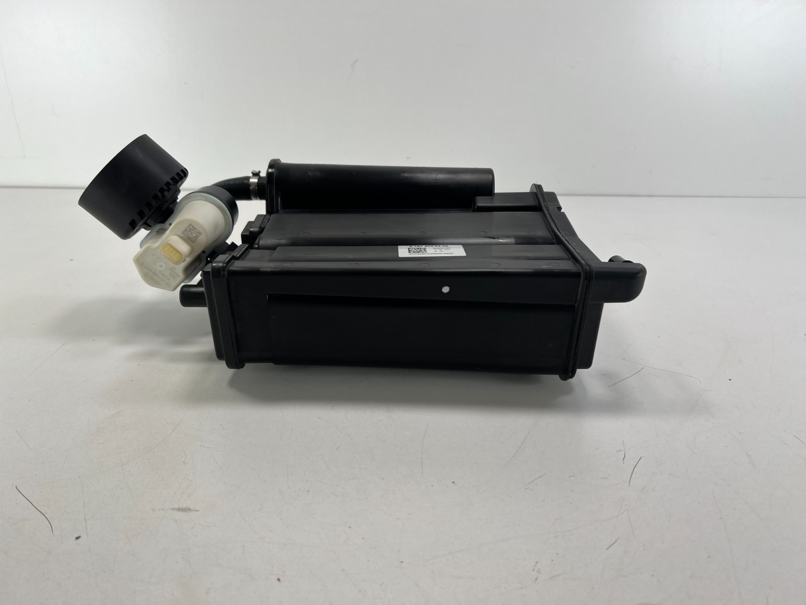 2020 - 2026 Mercedes GLE 350 450 Fuel Vapor Evaporator Charcoal Canister