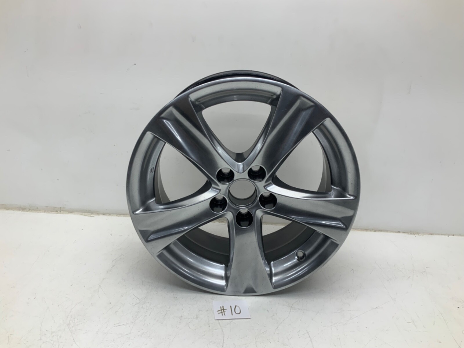 NICE FOR 2011 2012 2013 IS250 IS350 18 X 8.5  5 SPOKE WHEEL RIM  11 12 13