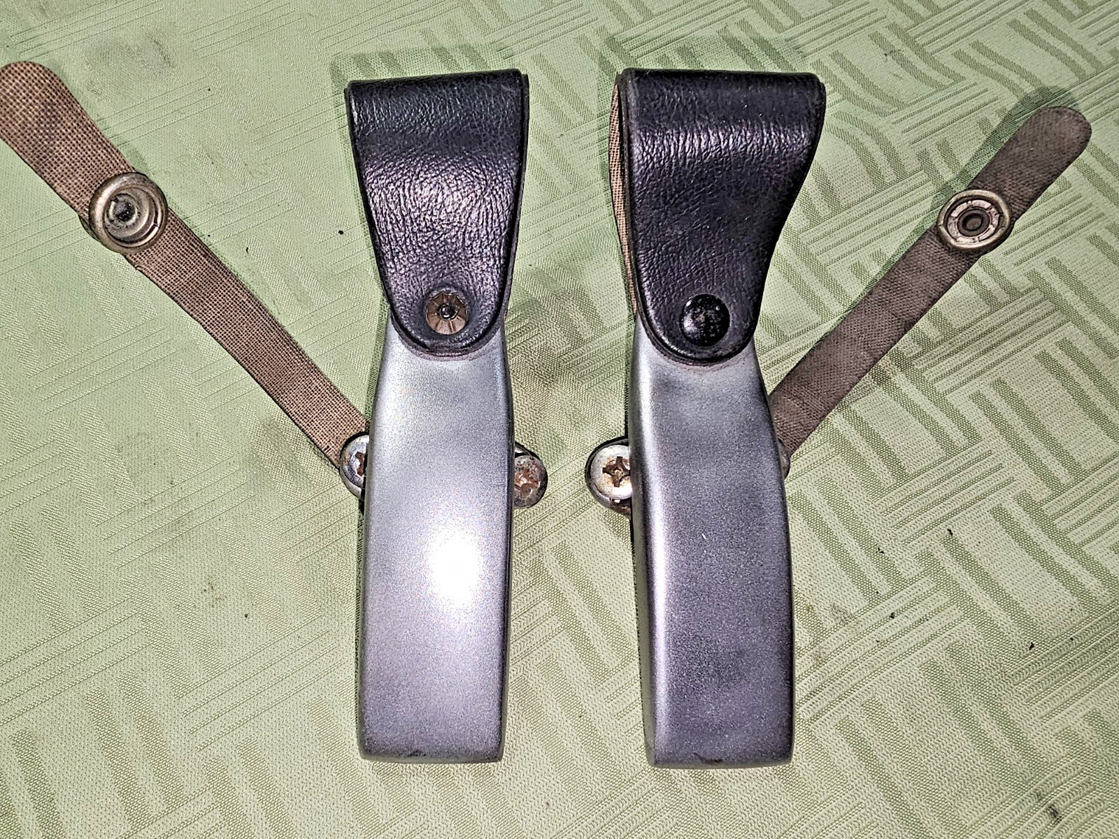 Alfa Romeo Spider Set of Latches for Convertible Top               12