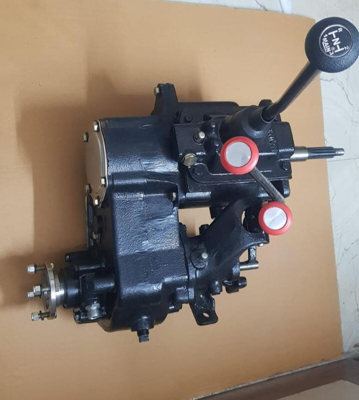 Transmission & Transfer Case Assembly 4-134 ENGINE FITS 46-71 JEEP WILLYS New Transmission & Transfer Case Assembly 4-134 ENGINE FITS 46-71 JEEP WILLYS New