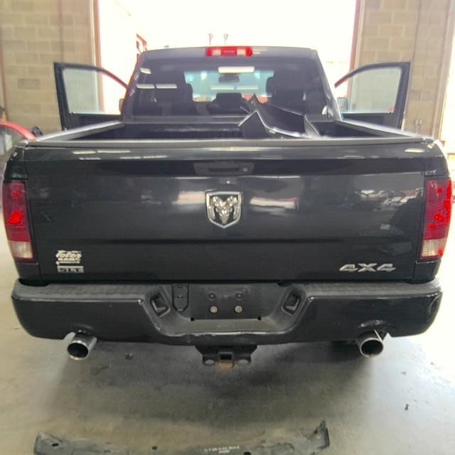 Used Tailgate fits: 2013 Ram Dodge 1500 pickup w/o rear view camera Grade C