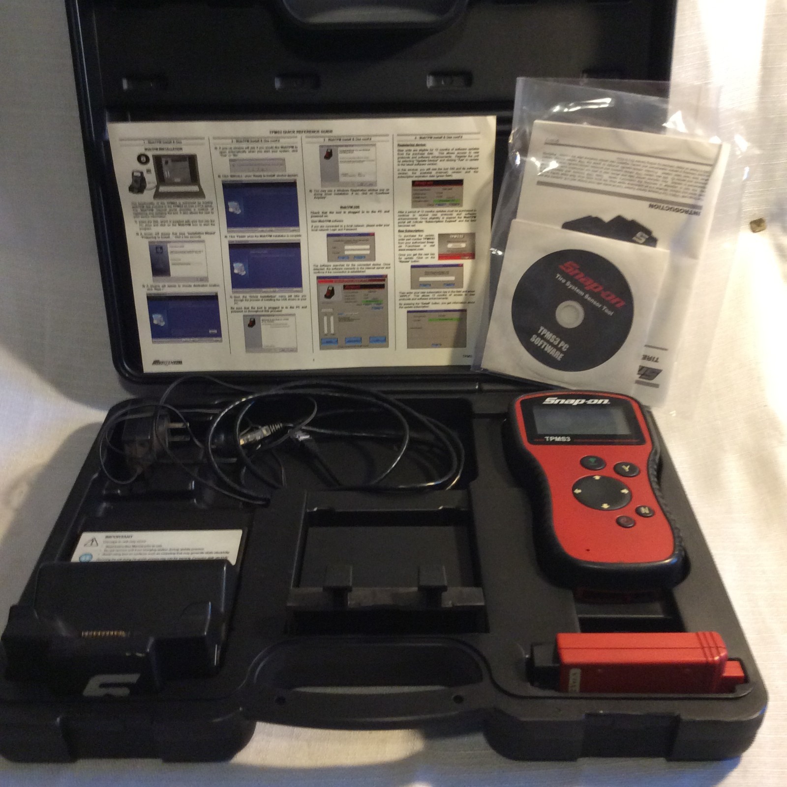 Snap-On Tools TPMS3 Tire Pressure Monitor Sensor System Tool Kit - Complete Snap-On Tools TPMS3 Tire Pressure Monitor Sensor System Tool Kit - Complete