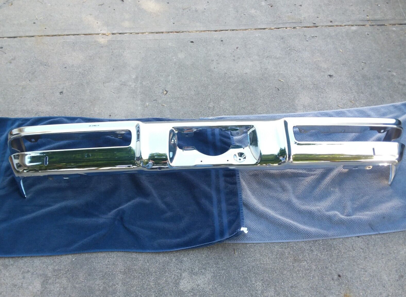 1970 1971 1972 GTO JUDGE GT GT37 NOS 484946 GM REAR BUMPER RAM AIR III IV 455 HO 1970 1971 1972 GTO JUDGE GT GT37 NOS 484946 GM REAR BUMPER RAM AIR III IV 455 HO