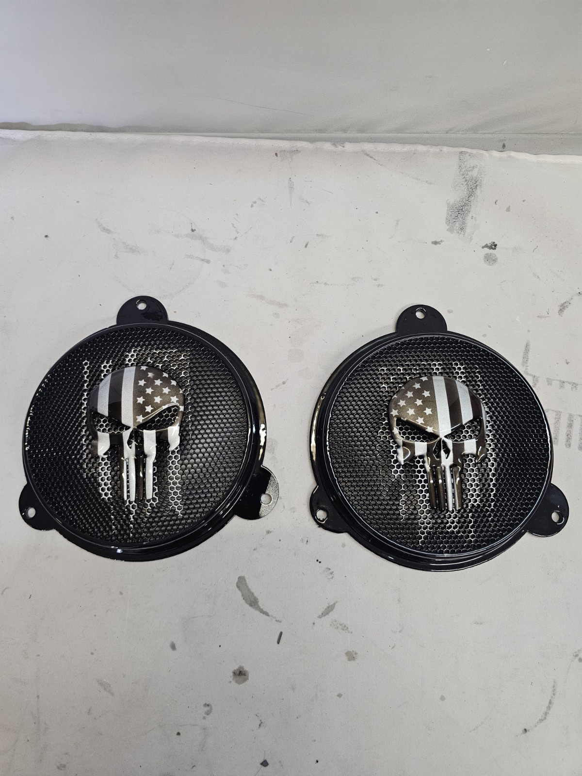 HARLEY 14 UP TOURING FAIRING SPEAKER GRILLS COVERS 5.25 Punisher Flag HARLEY 14 UP TOURING FAIRING SPEAKER GRILLS COVERS 5.25 Punisher Flag