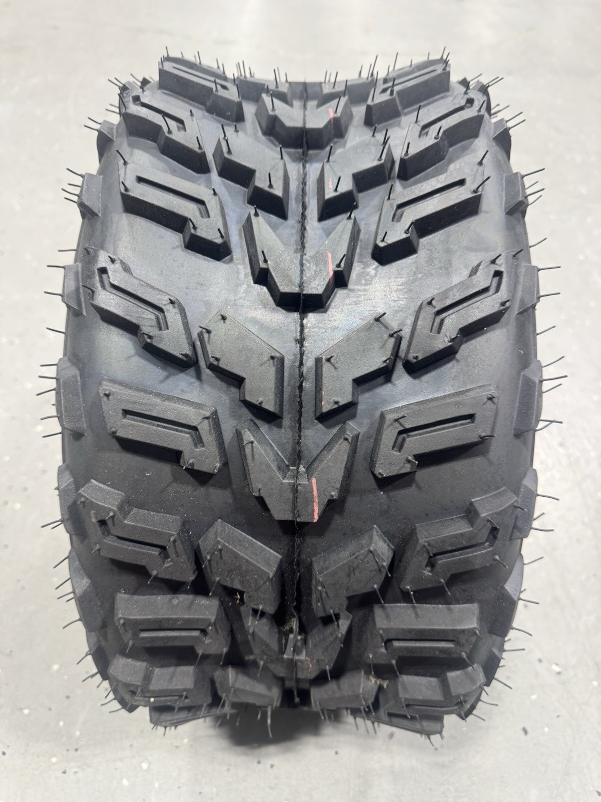 MOTOOS AT22x10-9 ATV UTV Tire 6PR Tubeless 22x10x9 Off Road All Terrain Only One MOTOOS AT22x10-9 ATV UTV Tire 6PR Tubeless 22x10x9 Off Road All Terrain Only One