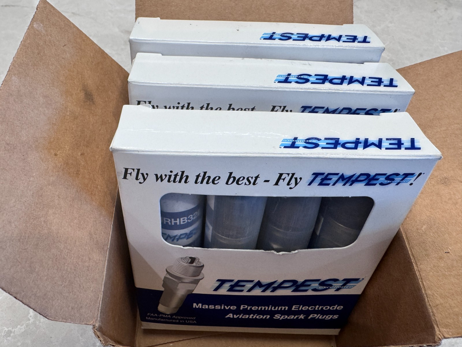 (Lot of 12) Tempest URHB32S Fine-Wire Spark Plug (Lot of 12) Tempest URHB32S Fine-Wire Spark Plug