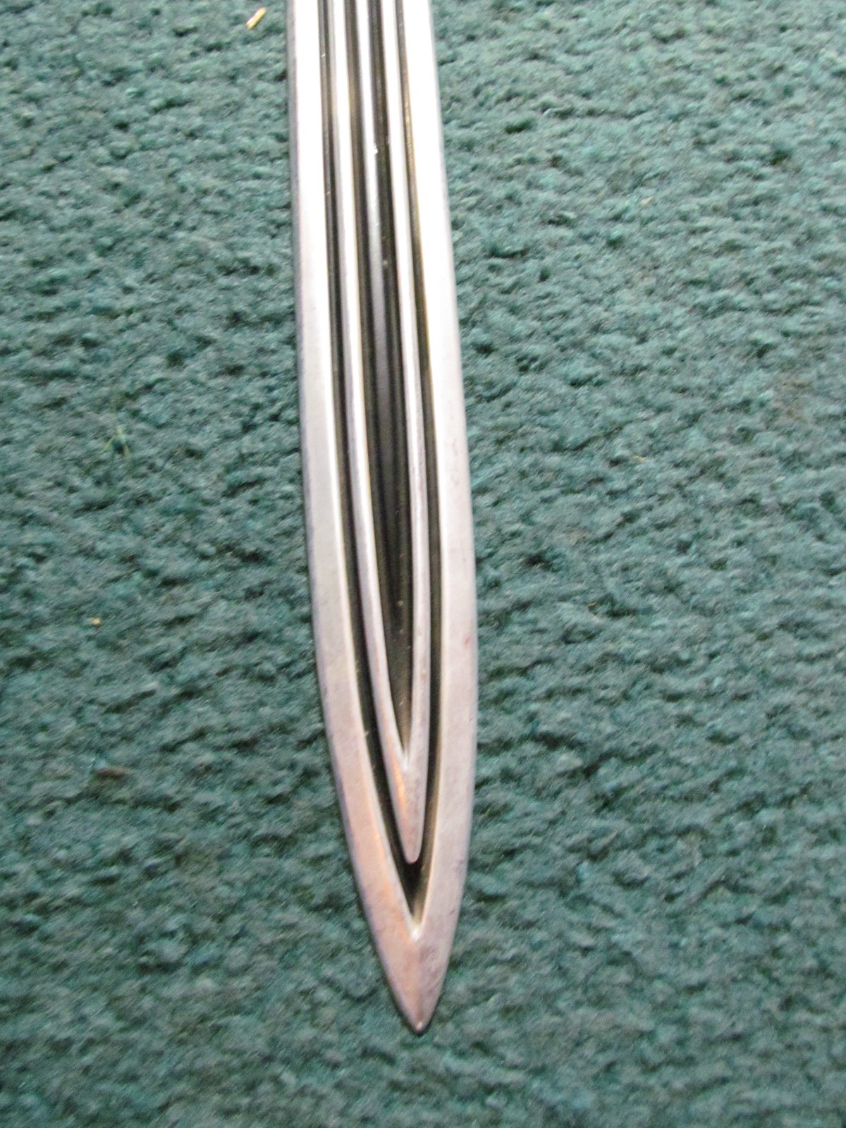 GM 3953887 1969 1970 1971 1972 Chevy Chevrolet GMC NOS Pickup Fender Moulding GM 3953887 1969 1970 1971 1972 Chevy Chevrolet GMC NOS Pickup Fender Moulding