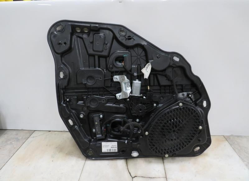 2015-2022 Jeep Renegade Passenger Right Rear Window Regulator with Motor