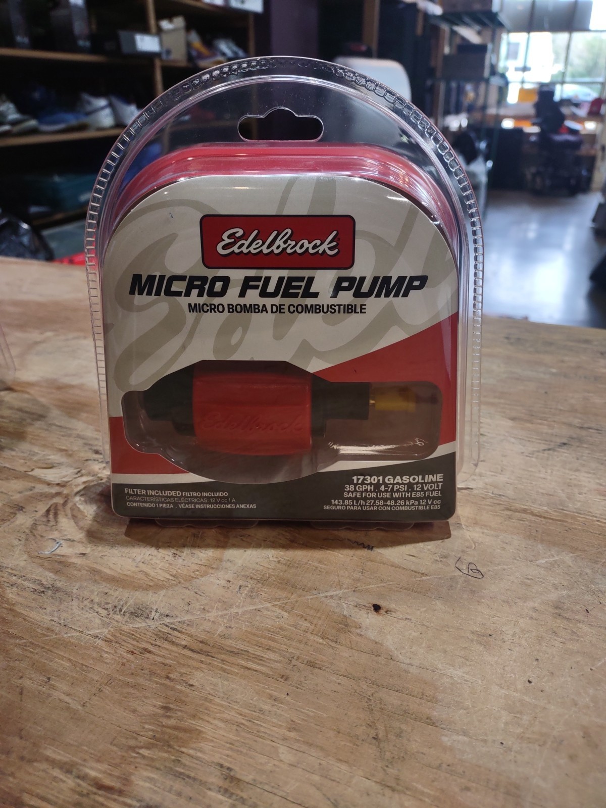 NEW - Edelbrock 17301 12-Volt 38GPH Gasoline Micro Fuel Pump NEW - Edelbrock 17301 12-Volt 38GPH Gasoline Micro Fuel Pump