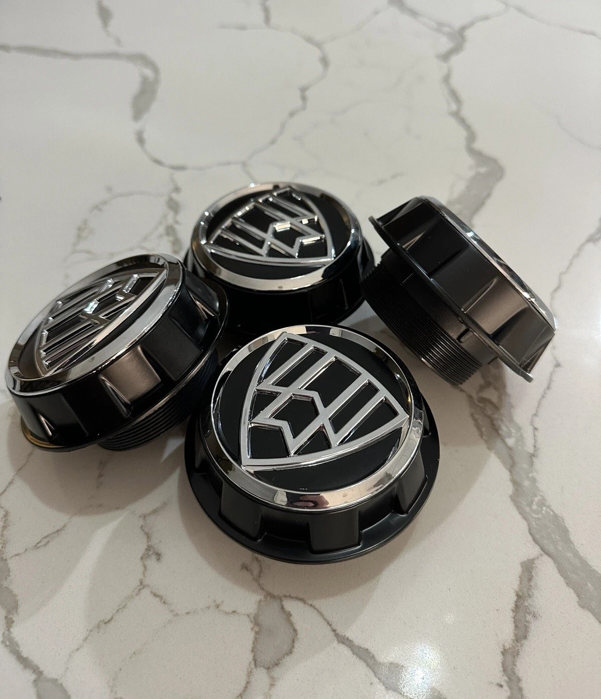 4pcs Mercedes Benz Maybach C63s E63s CLS63s Black AMG Center Caps Screw On 60mm 4pcs Mercedes Benz Maybach C63s E63s CLS63s Black AMG Center Caps Screw On 60mm