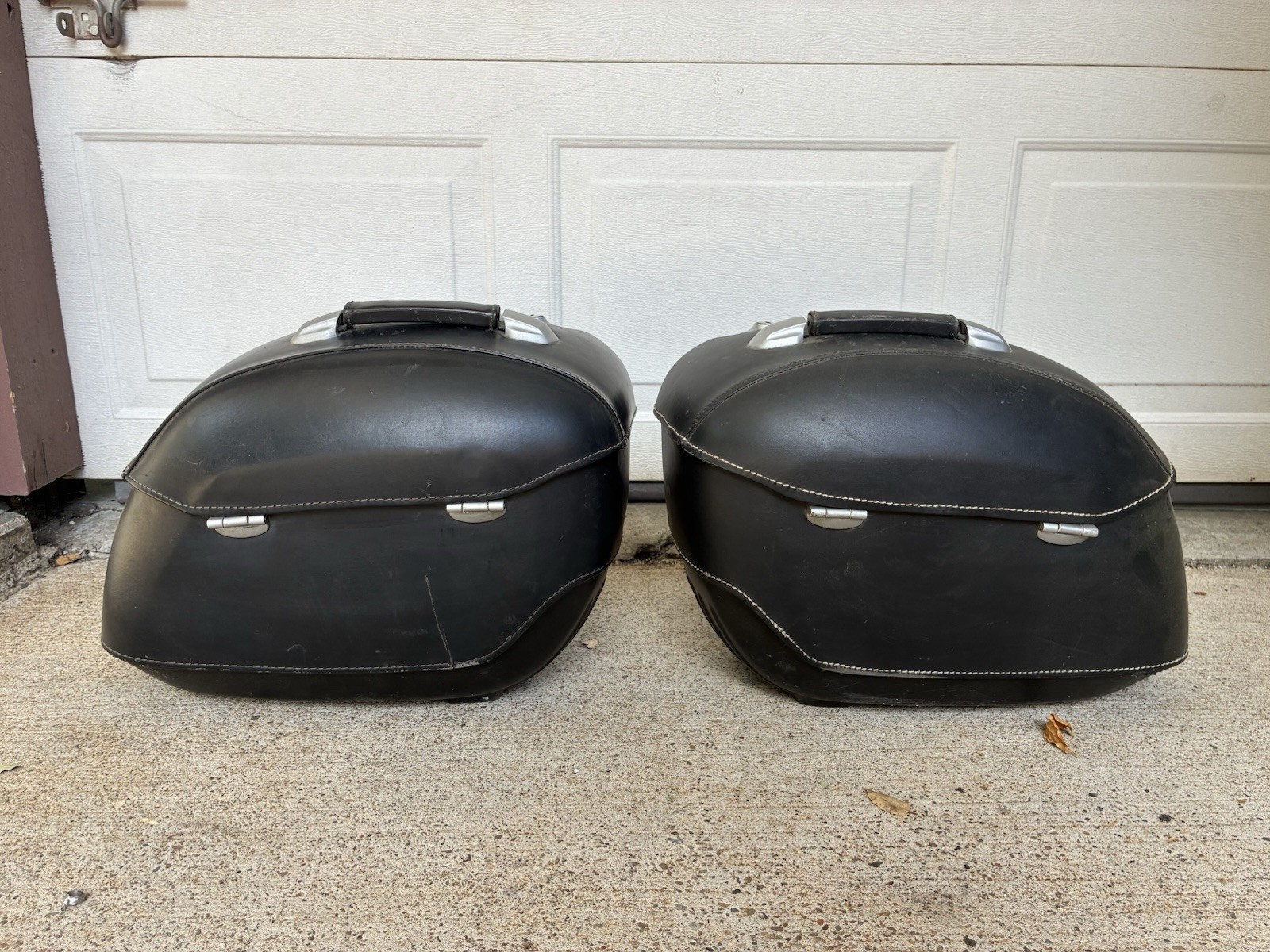 1997-2004 BMW R1200C Saddle Bags SaddleBags With Key 1997-2004 BMW R1200C Saddle Bags SaddleBags With Key