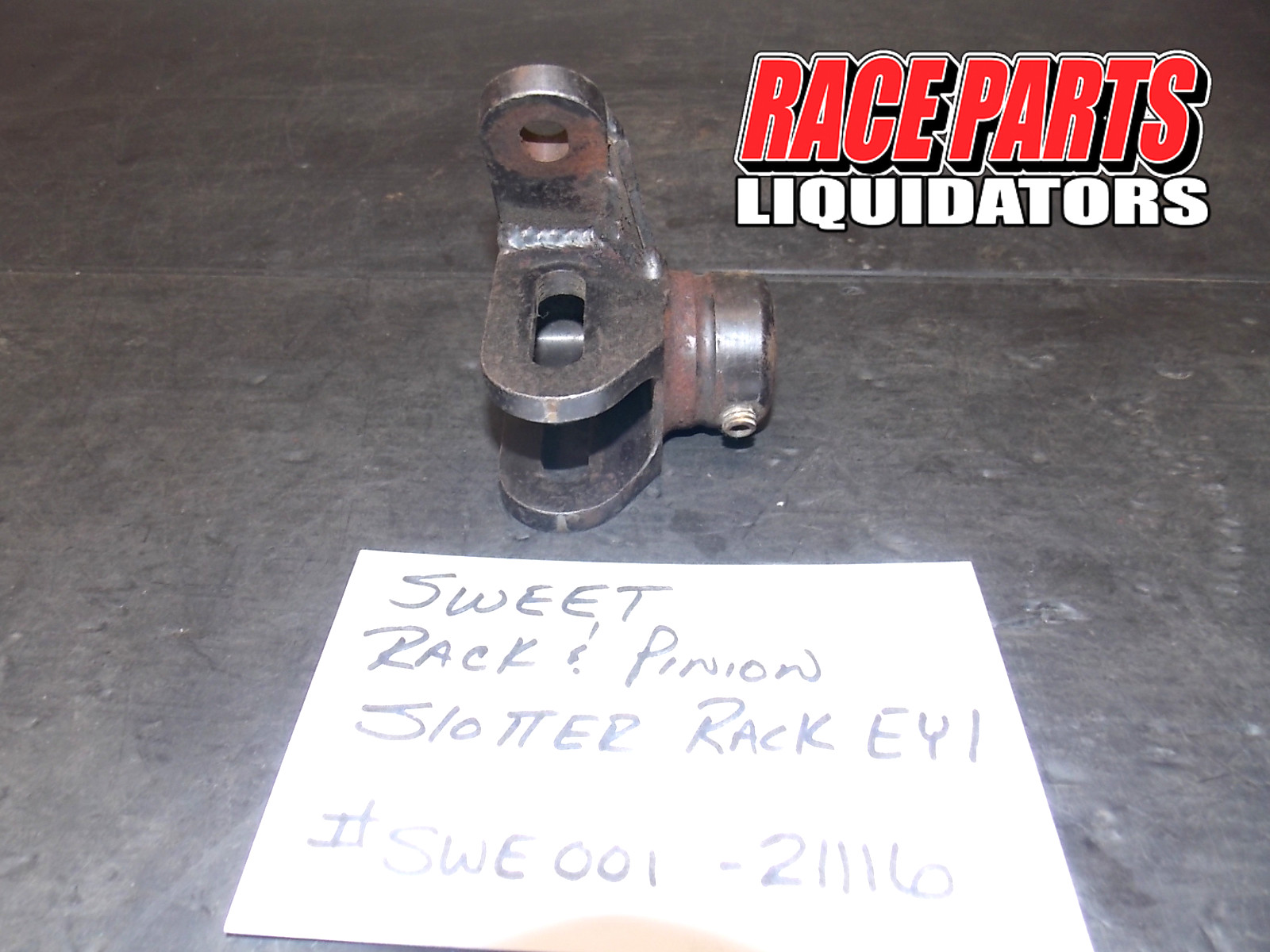 Sweet Manufacturing Rack Eye, Right Hand, 5/8\