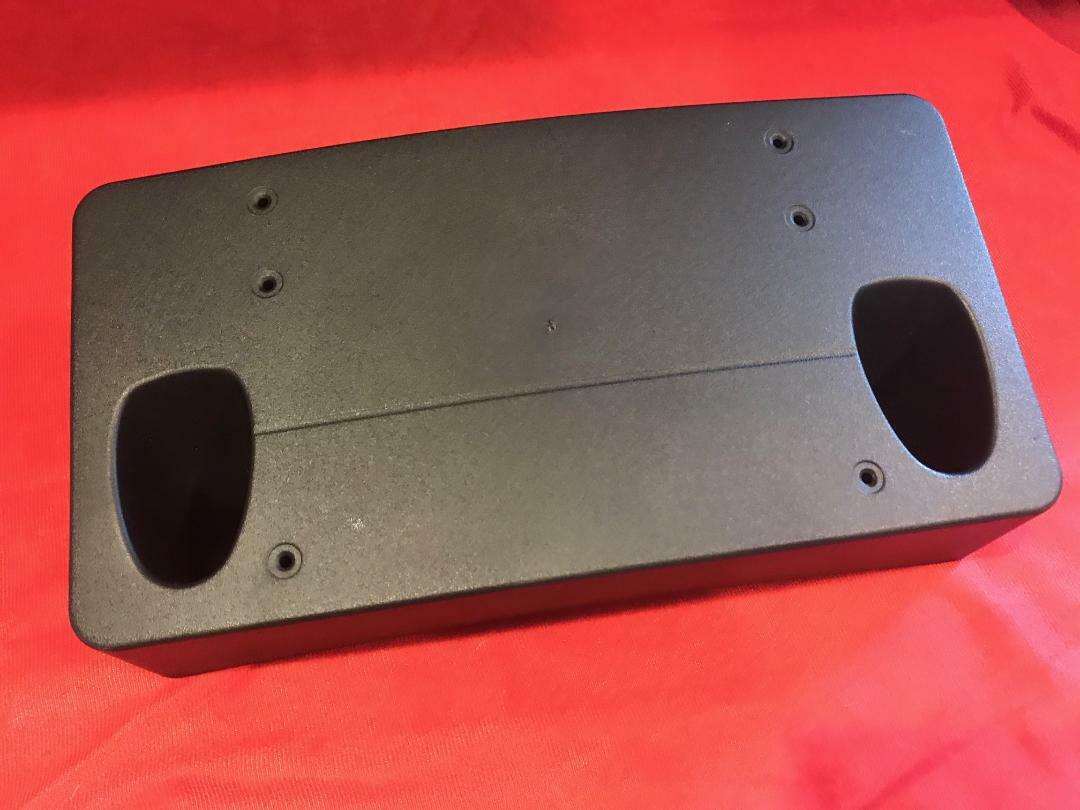 2020-21 GENUINE MERCEDES BENZ GLE350 AMG FRONT LICENSE PLATE BRACKET 1678852300 2020-21 GENUINE MERCEDES BENZ GLE350 AMG FRONT LICENSE PLATE BRACKET 1678852300