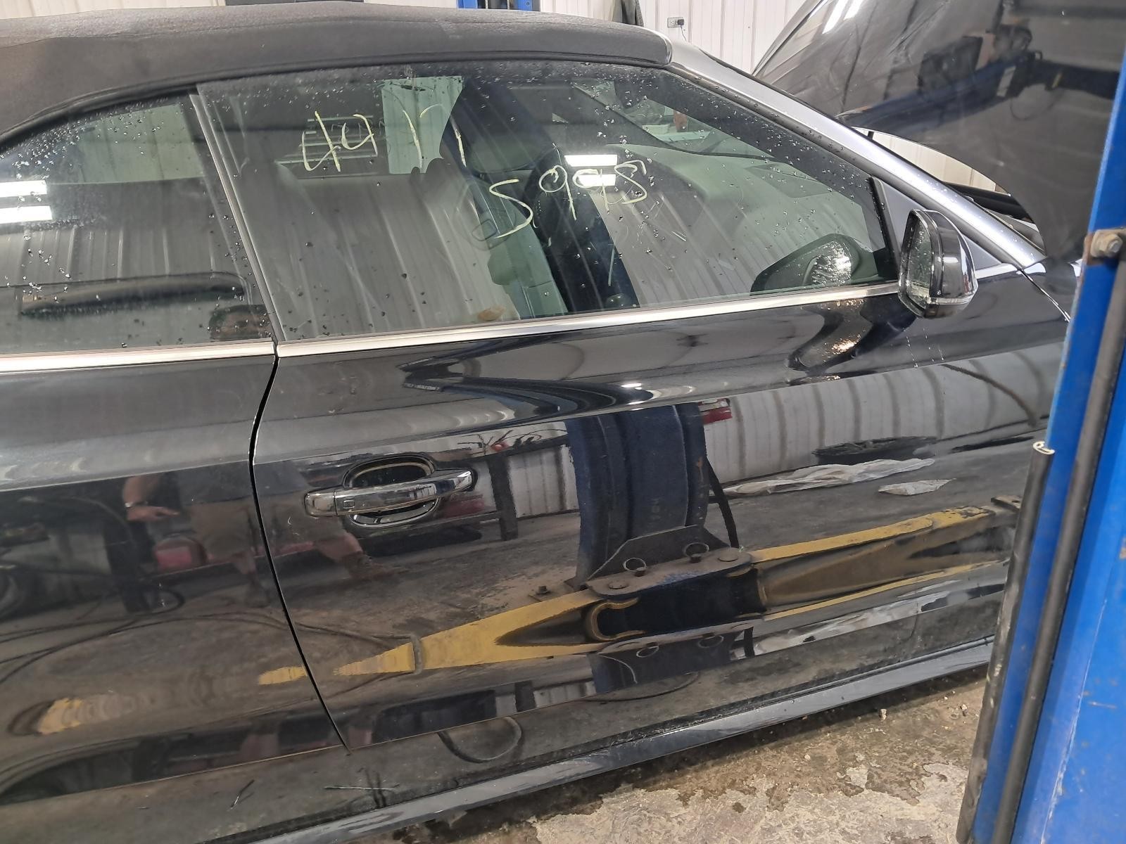 2010-2017 Audi A5 Right Front DOOR Electric Conv