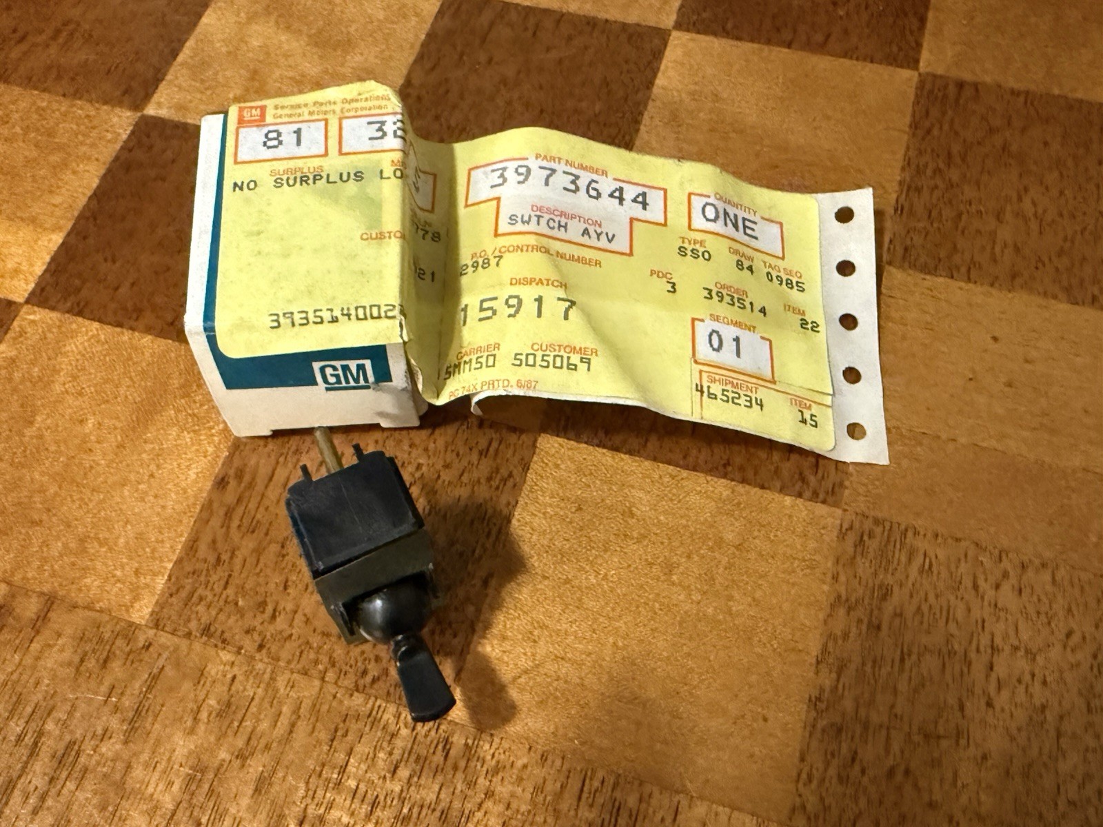 1970 - 1972 Chevrolet Chevelle Convertible Top Switch - NOS - 3973644 1970 - 1972 Chevrolet Chevelle Convertible Top Switch - NOS - 3973644