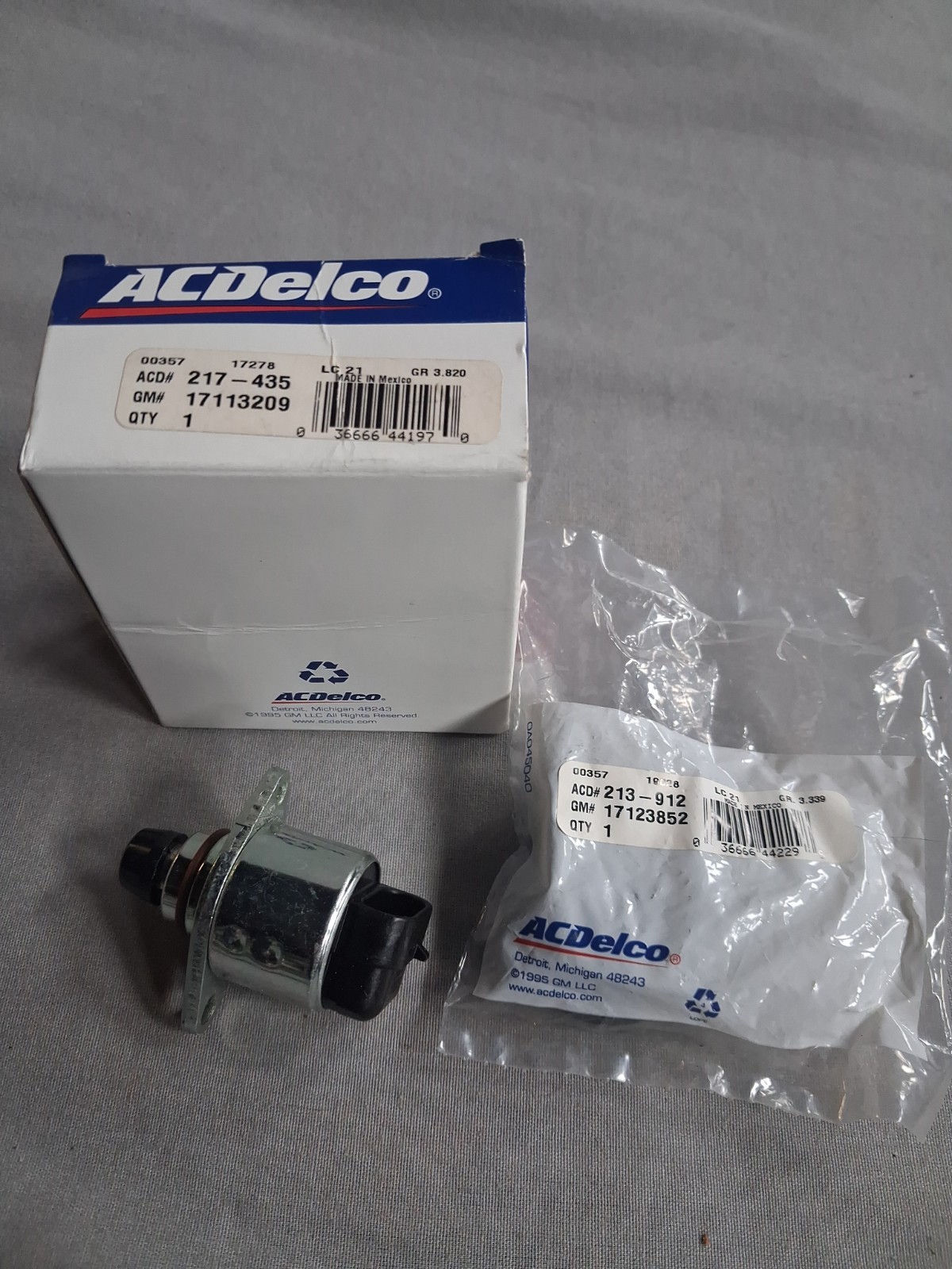 17113209 New OEM GM Idle Air Control & Position Sensor 94-07 Chevy GMC Buick Cad 17113209 New OEM GM Idle Air Control & Position Sensor 94-07 Chevy GMC Buick Cad