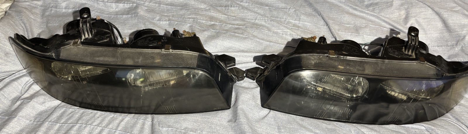 Nissan Skyline GT-R R33 ECR33 HCR33 HR33 1993-1995 Pair Headlights ICHIKOH 1493