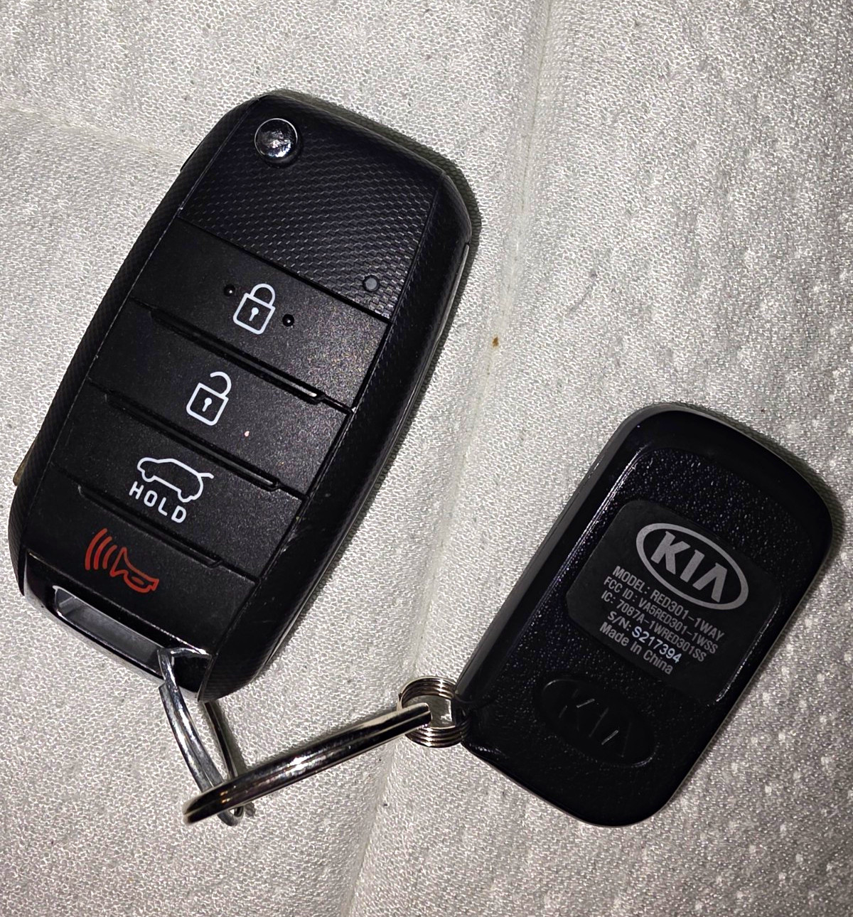 Key Fob Remote for 2015 2016 2017 2018 2019 2020 Kia Sorento OSLOKA-910T Key Fob Remote for 2015 2016 2017 2018 2019 2020 Kia Sorento OSLOKA-910T