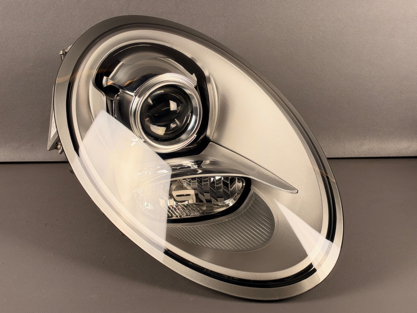 COMPLETE 2012-2016 PORSCHE 911 991 RIGHT PASSENGER XENON NON-AFS HEADLIGHT OEM