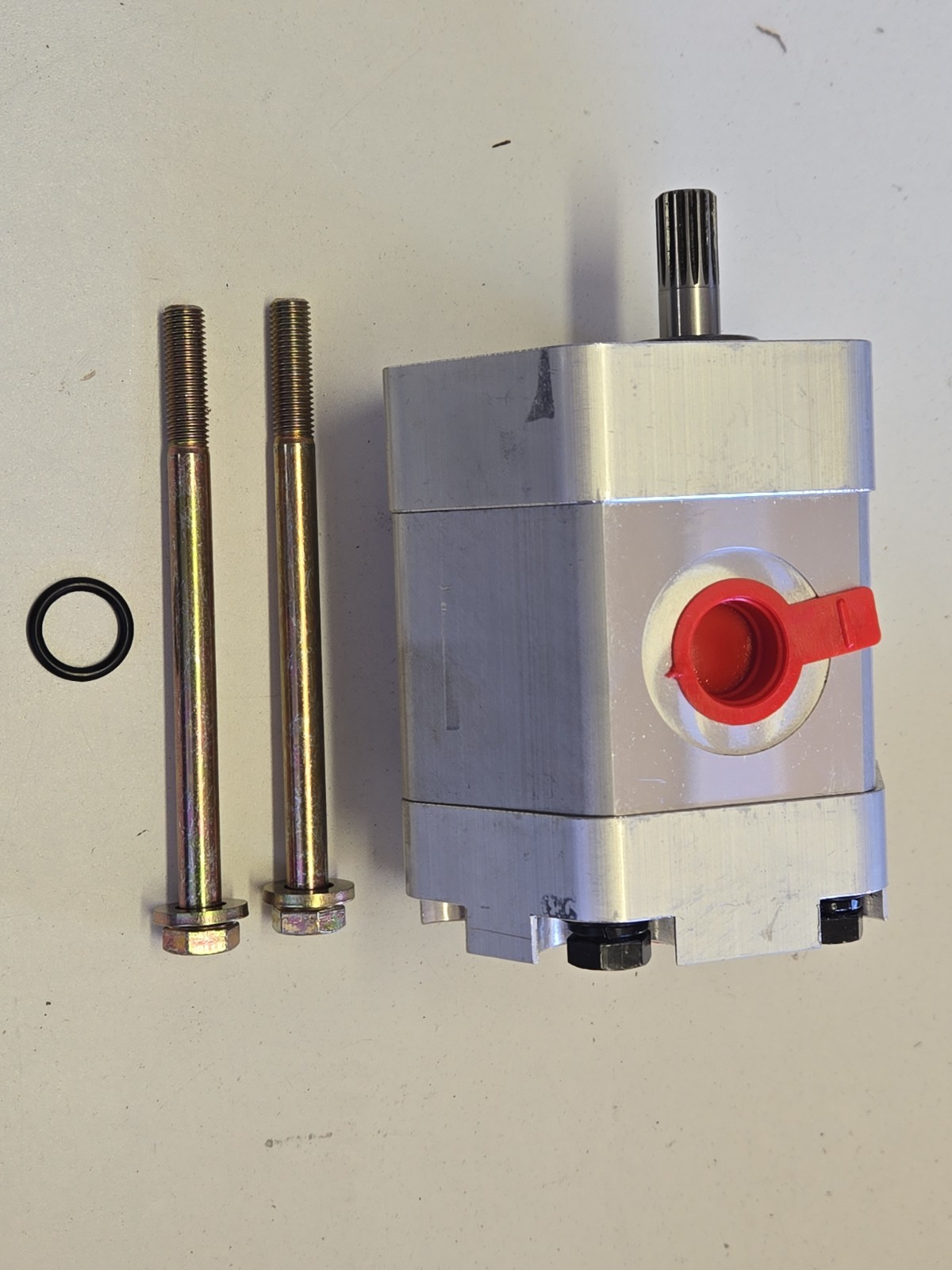 LOWRIDER HYDRAULICS GEAR PUMP HEAD SUPER #9 HI PRESSURE WITH BOLTS  NEW PRODUCT 