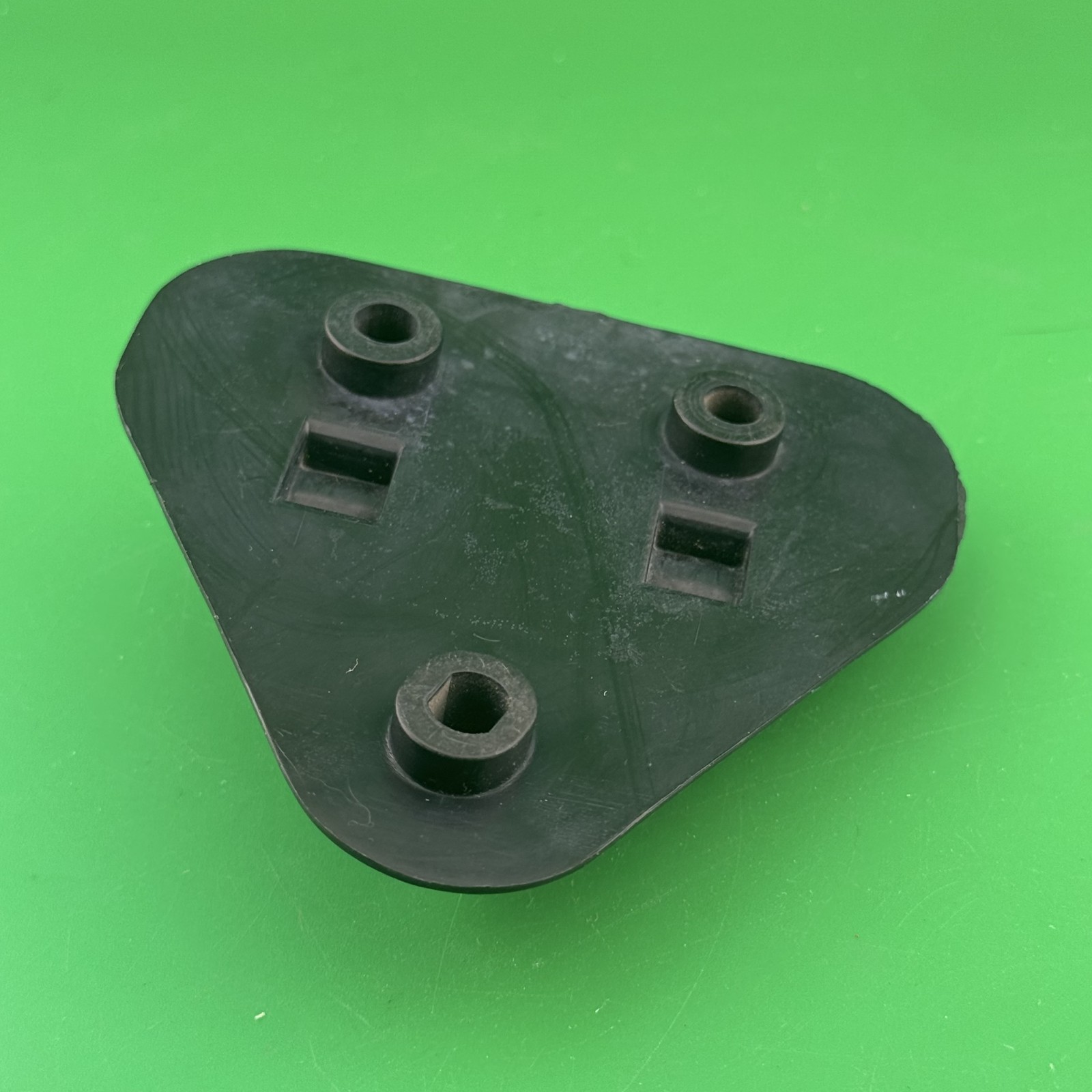 NOS OEM GM 70 - 81 Firebird Trans Am Camaro Gas Pedal Throttle Bracket 3993087 NOS OEM GM 70 - 81 Firebird Trans Am Camaro Gas Pedal Throttle Bracket 3993087
