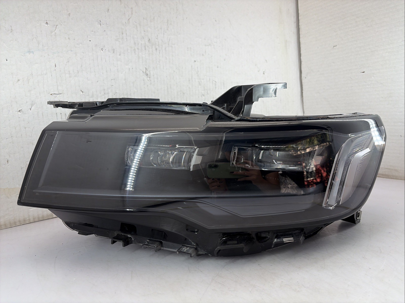 2021 2022 2023 2024 Cadillac Escalade Headlight Left LH Driver OEM Full LED 2021 2022 2023 2024 Cadillac Escalade Headlight Left LH Driver OEM Full LED