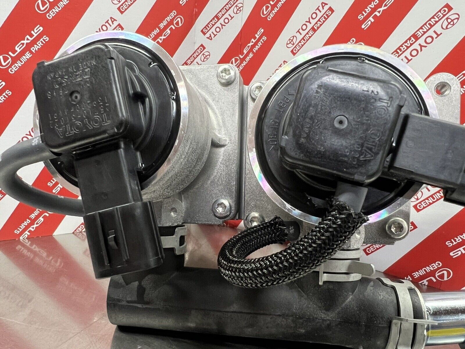 New OEM Toyota Tacoma V6 4.0 1GR-FE SAI Secondary Air Injection Switching Valve