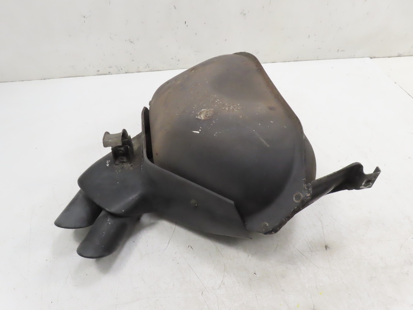 85 Porsche 928 S #1338 Exhaust, Muffler Cat-Back 92811109101 85 Porsche 928 S #1338 Exhaust, Muffler Cat-Back 92811109101