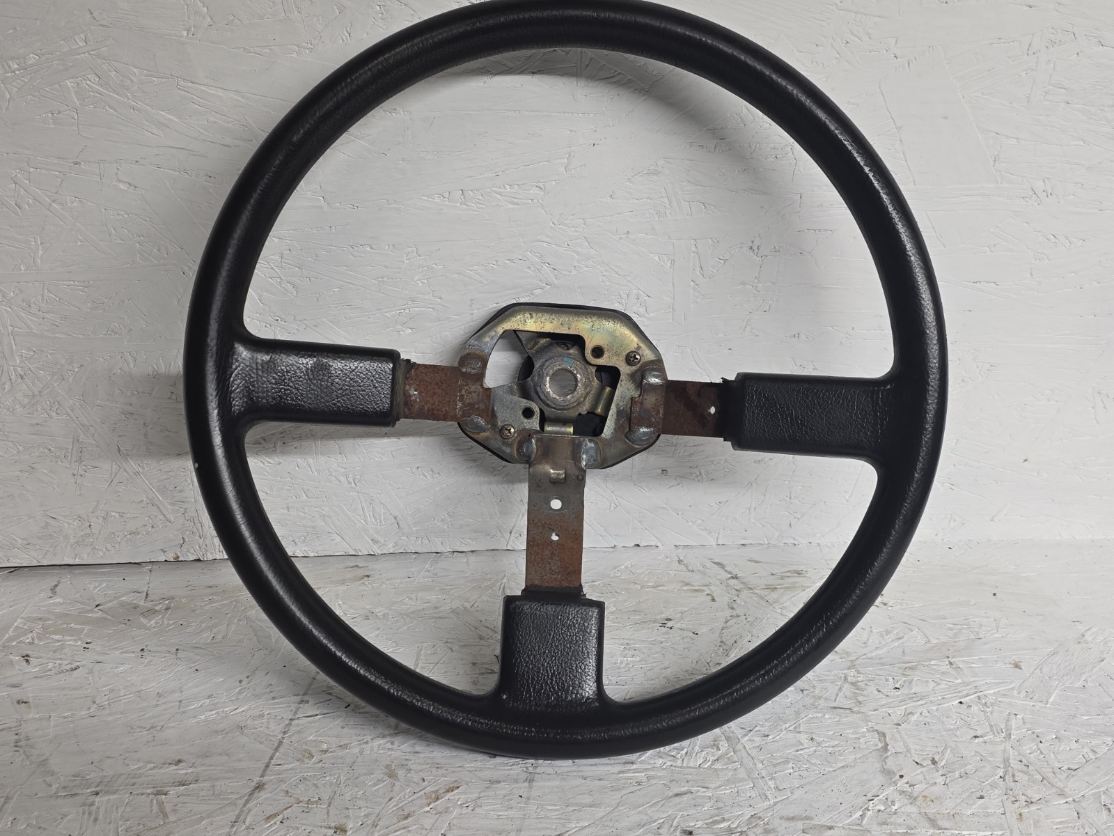 1986 - 1989 TOYOTA CELICA Steering Wheel DK Gray 