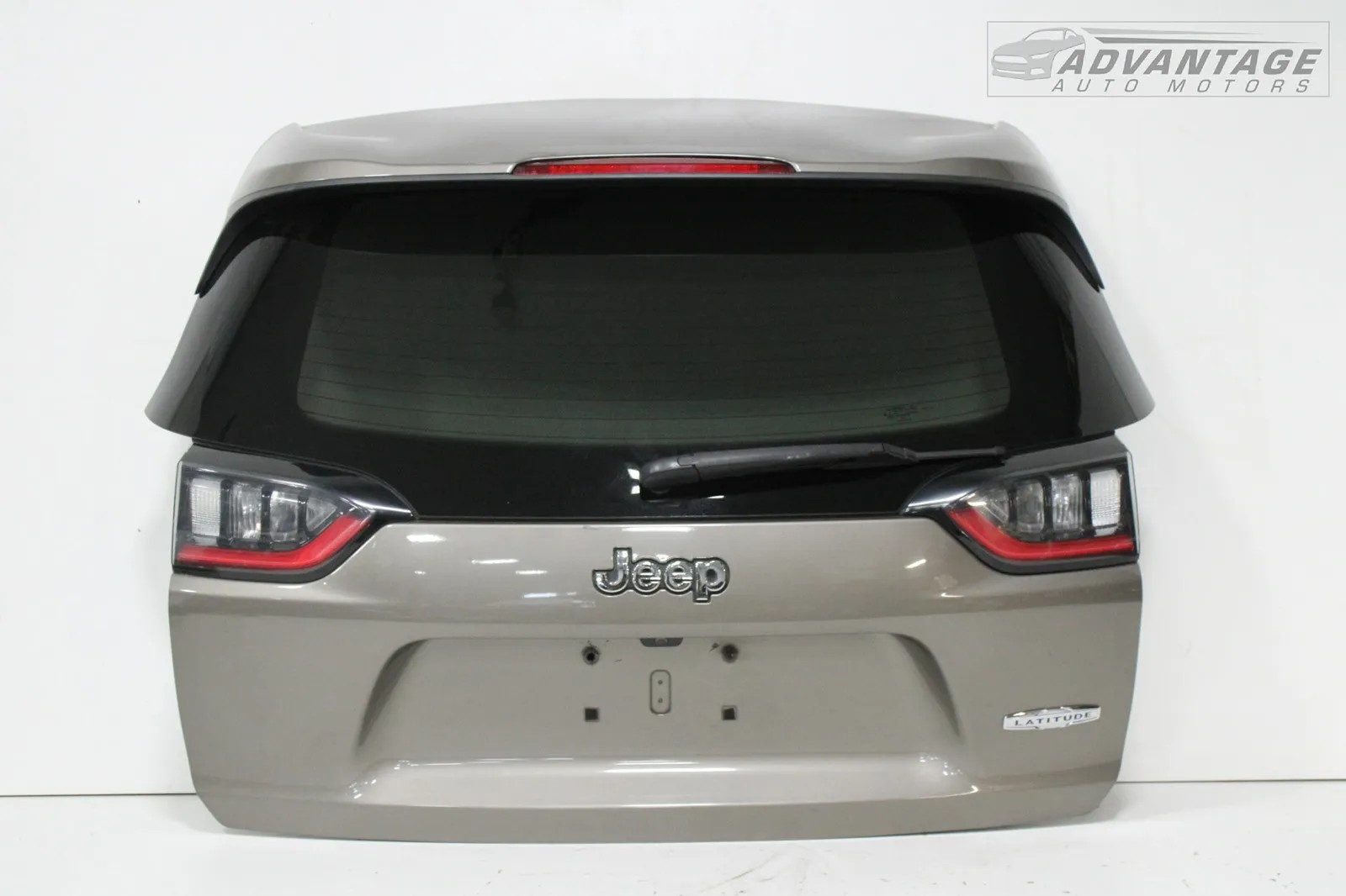 2014-2018 JEEP CHEROKEE REAR TAILGATE LIFTGATE GRANITE CRYSTAL METALLIC OEM